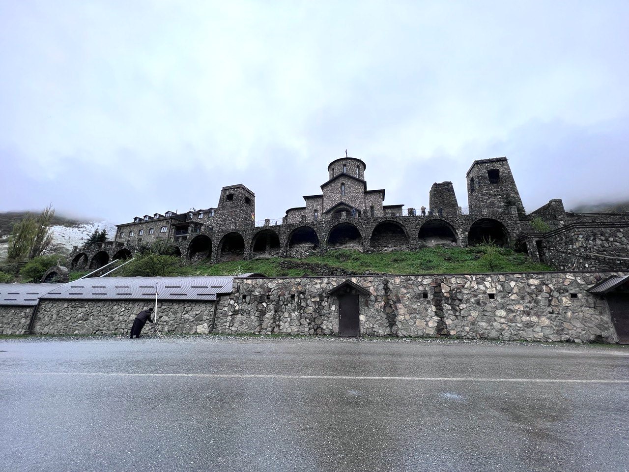 Аланский Успенский монастырь